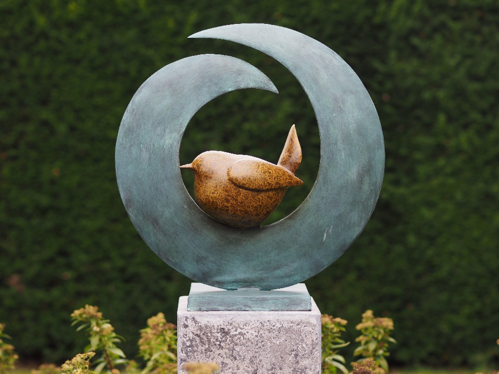 Tuinbeeld Modern Bronzen Beeld Vogel In Cirkel Trendybywave
