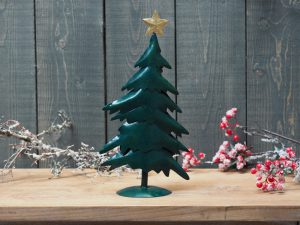 Metalen beeld - Kerst - Kerstboom - 32 cm hoog - groen
