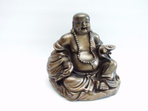 Boeddha zittend beeld 15 cm hoog bronskleurige beeld Boeddhisme