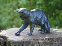 Tuinbeeld - bronzen beeld - Kat met bal